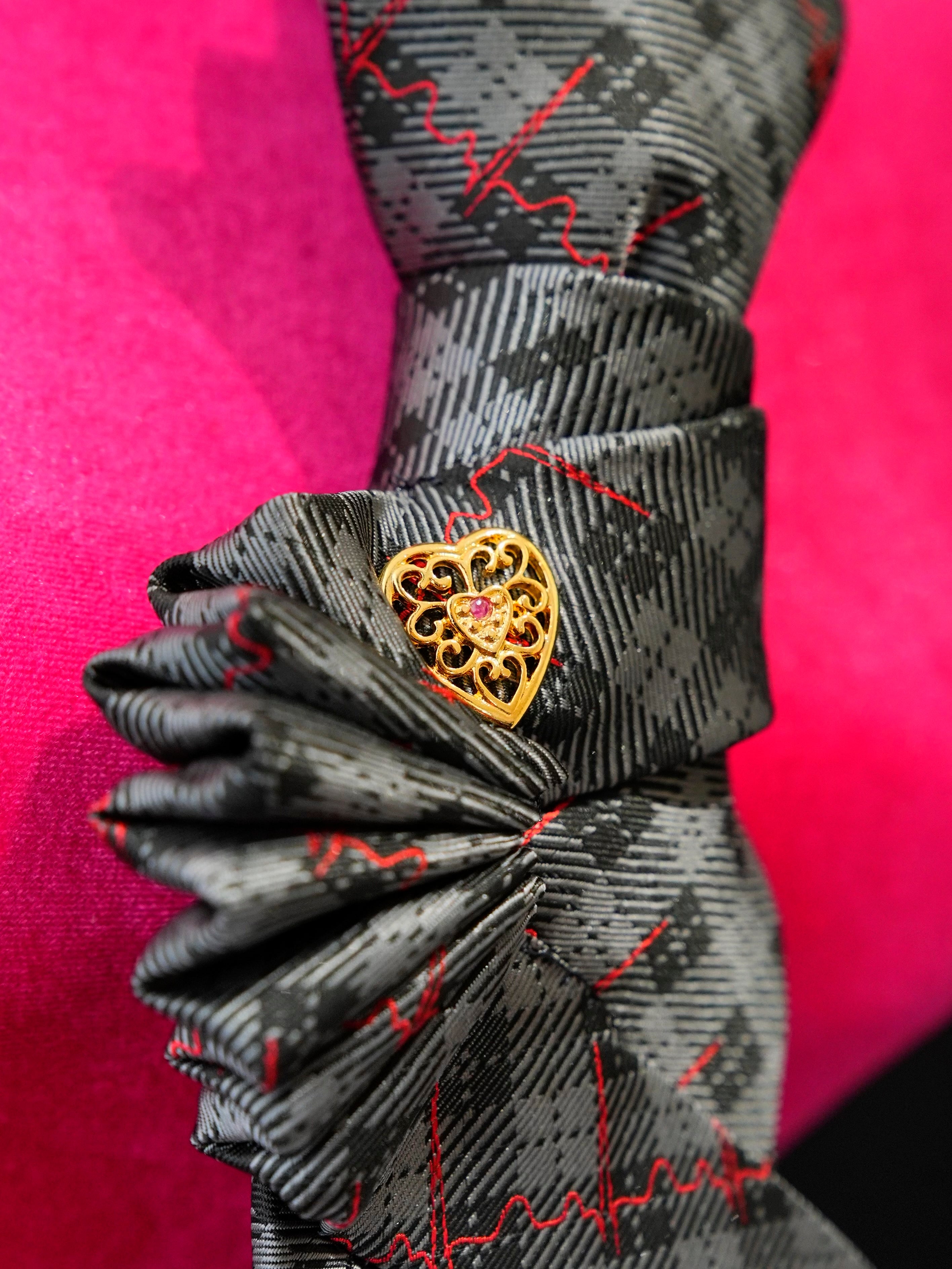 Tailored Tie "Type O"